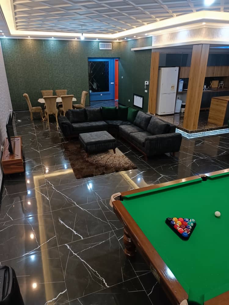 f4002b2e a48c 40ef 8ac5 2b5d89617fbb